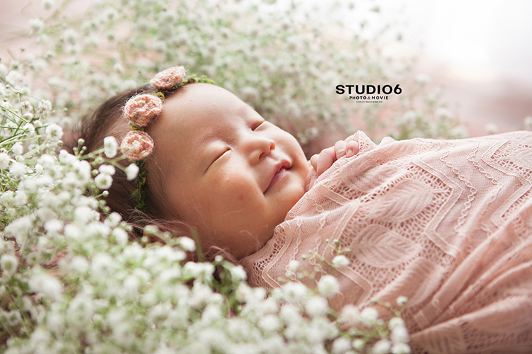 大阪のマタニティやベビー ニューボーンフォトのスタジオはstudio6 大阪のマタニティやベビー ニューボーンフォトのスタジオはstudio6
